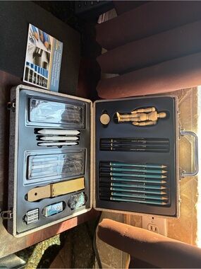 Artist’s Loft Sketch Drawing Art Set with Mini Mannequin